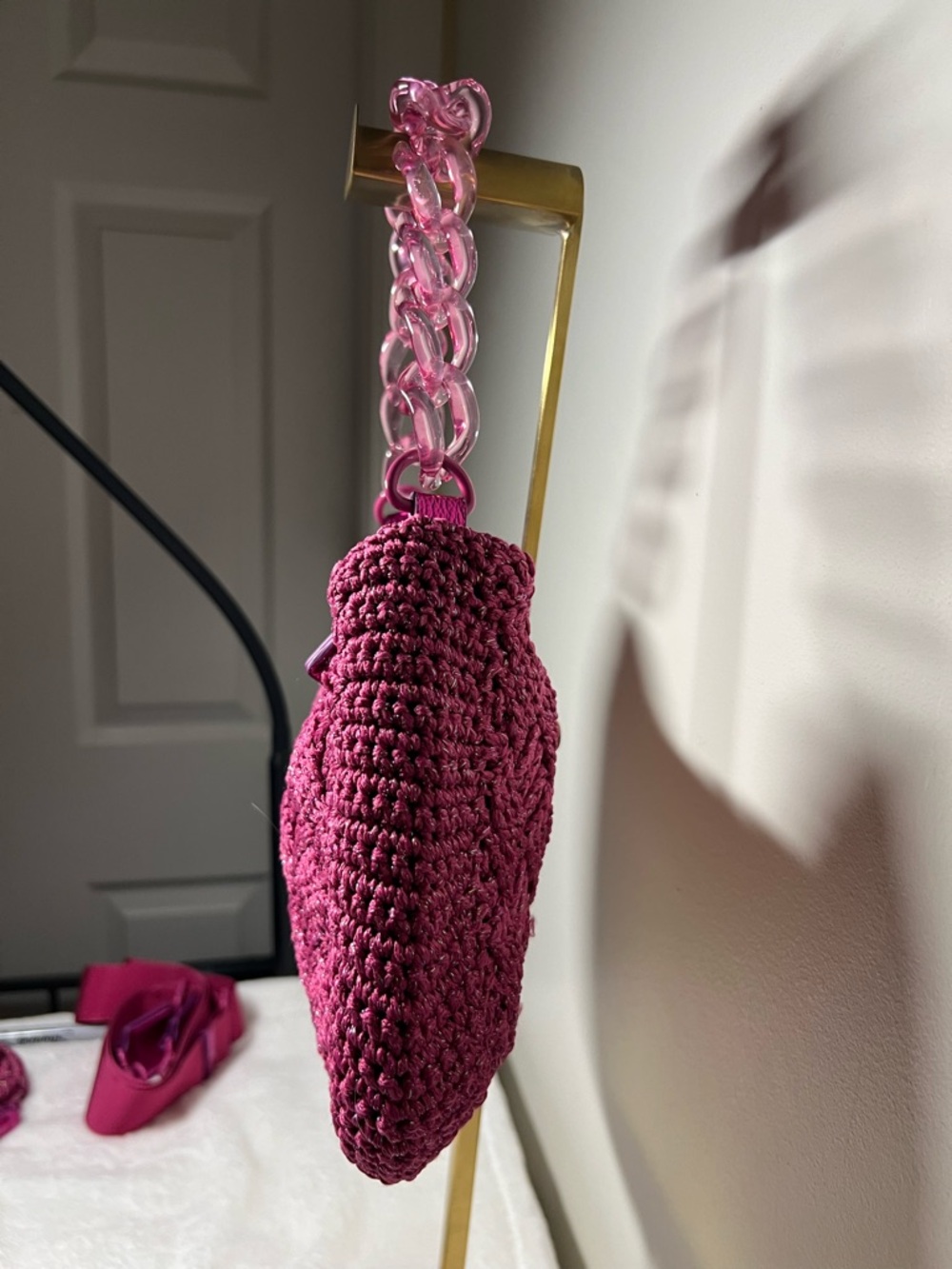 Kurt Geiger Crochet Crossbody and shoulder Bag in Pink Like New - Picture 7 of 12